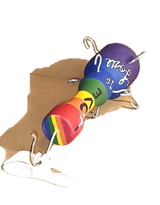 Gancho multiusos artesanal tema "arcoiris"